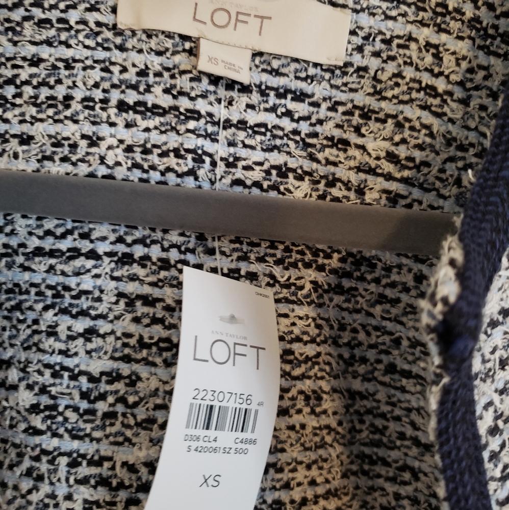 Loft Blazer - Picture 3 of 4